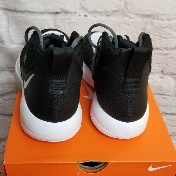Nike Zoom Rize TB Sneaker Shoes Sz 6.5 Junior New - Picture 7 of 7
